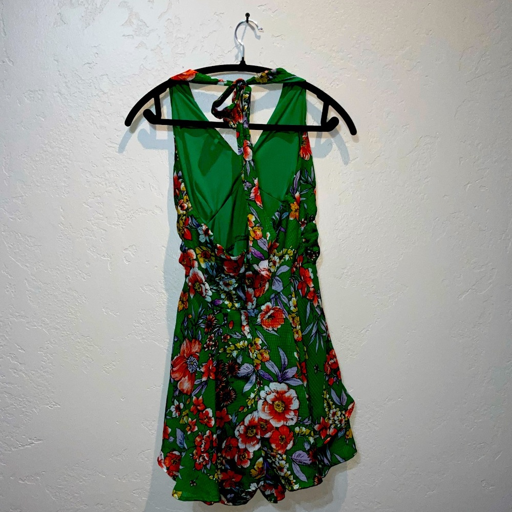Beautiful romper dress Size L